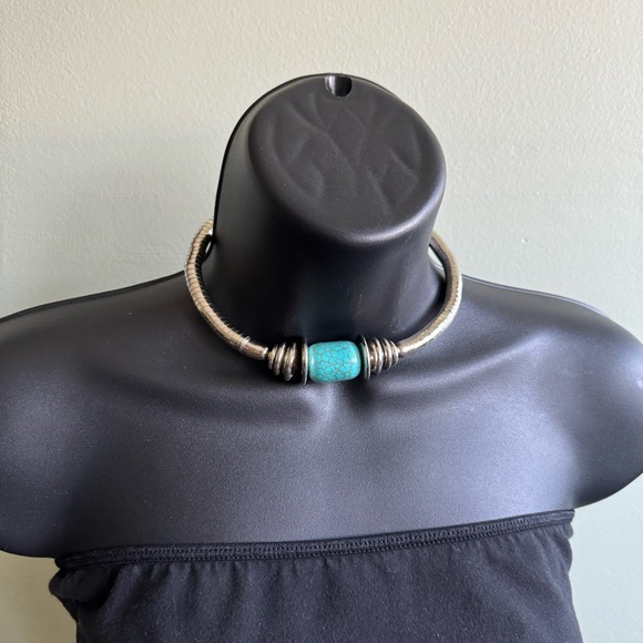 Bracelet/Choker Necklace with Turquoise howlite - Picture 5 of 5